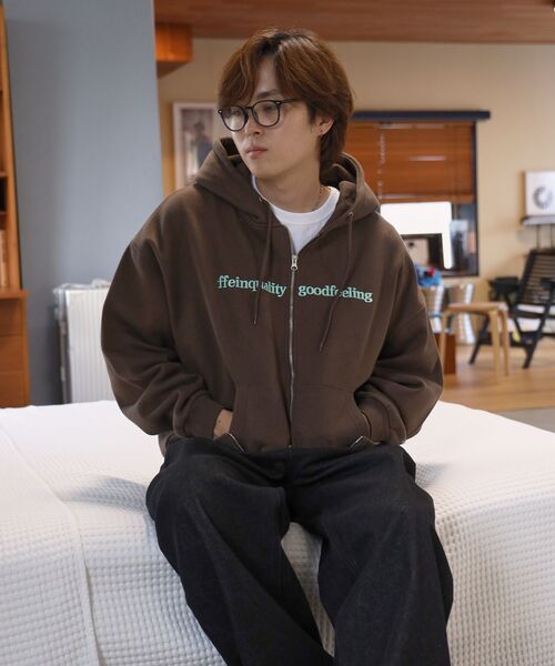 ffein パーカー 「FFEIN（フェイン）」センター3D刺繍立体フードZIP