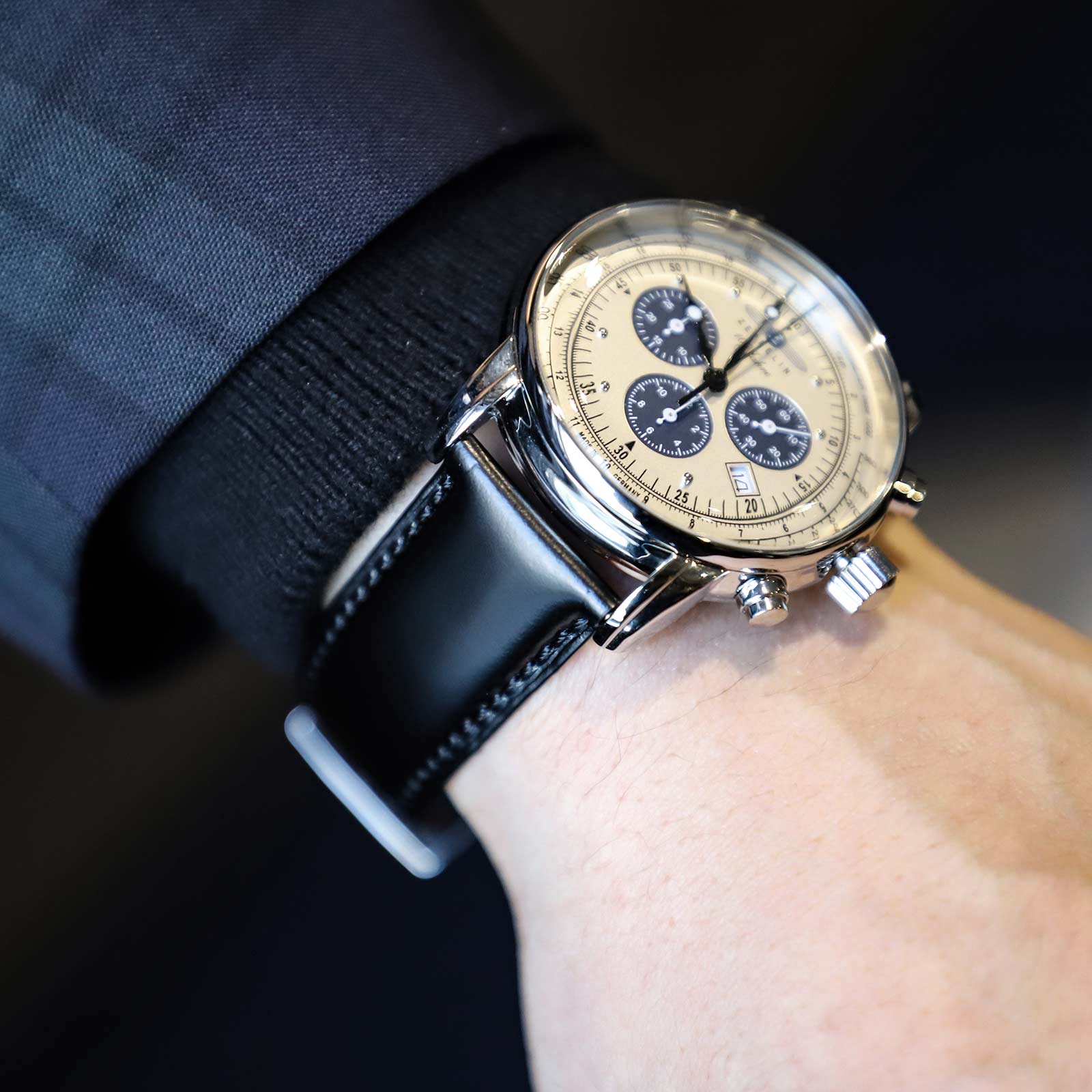 100周年記念シリーズ 日本限定クロノグラフ コードバン | ZEPPELIN