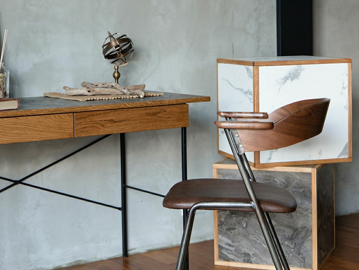 クーポン対象】ダニス ショートアームチェア アーム ウォルナット - a