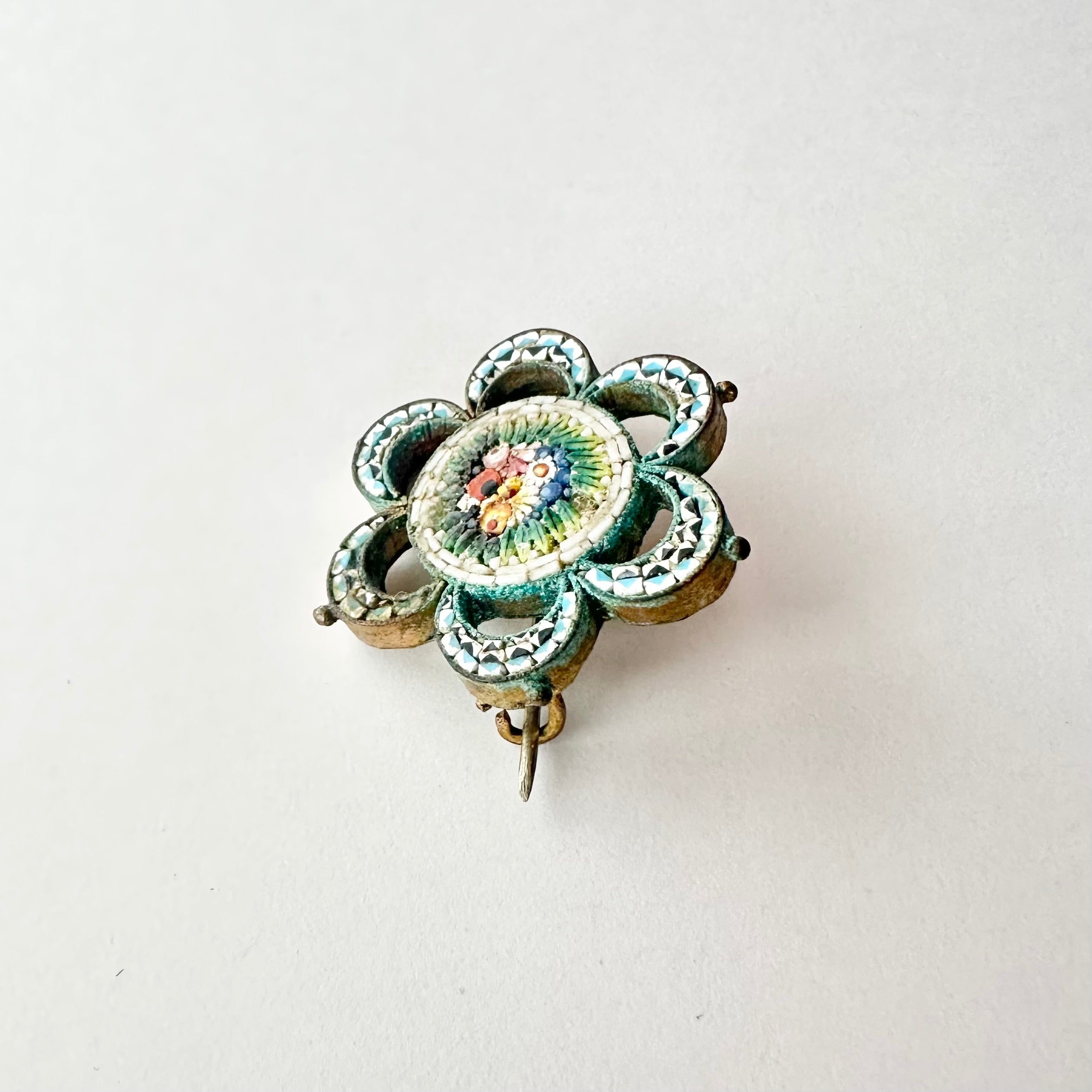 マイクロモザイク アンティークブローチ – Amelie Antique