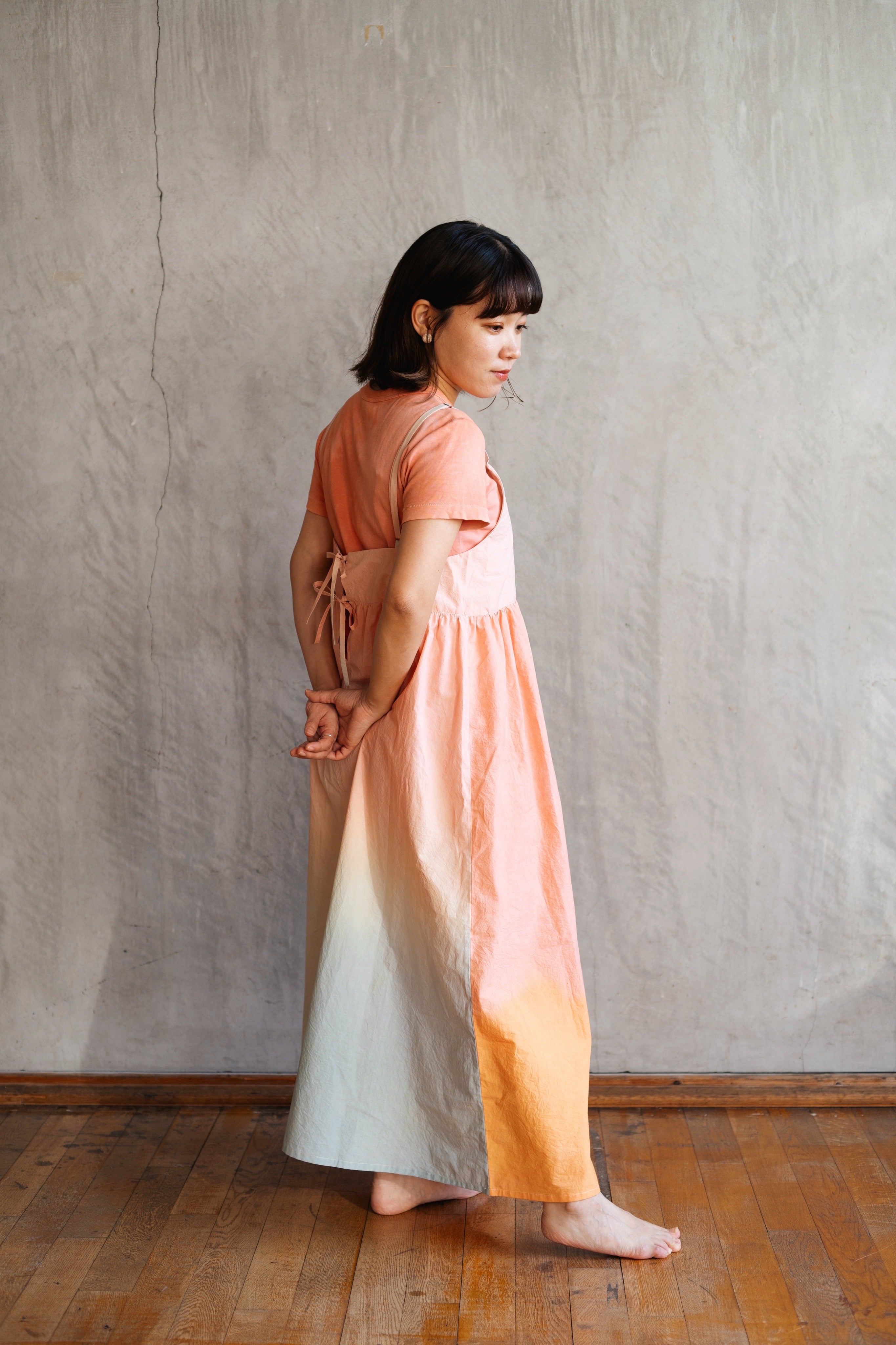 受注生産】草木染めキャミソールワンピース Sunrise＜朝焼け