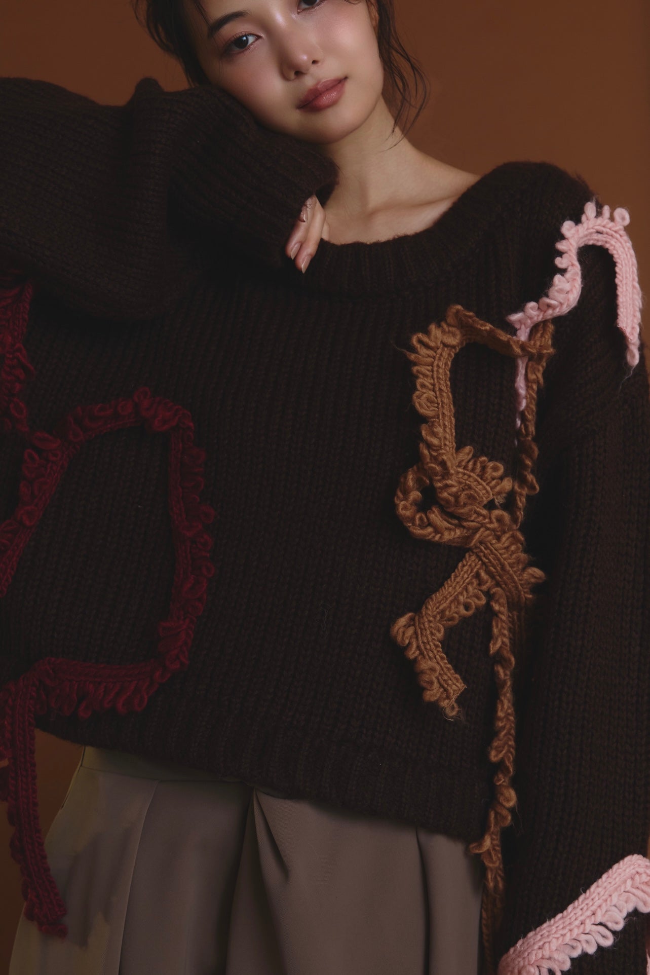 asymmetry fringe knit – andequal