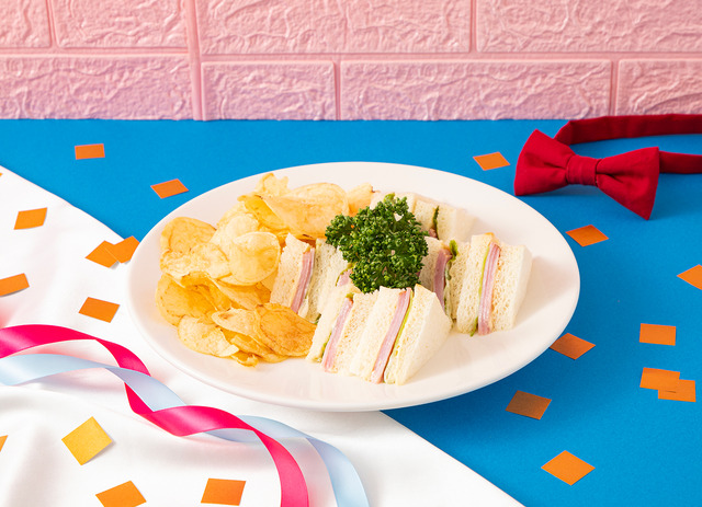 名探偵コナン」30周年お祝いメニュー＆青山剛昌描き下ろしグッズも