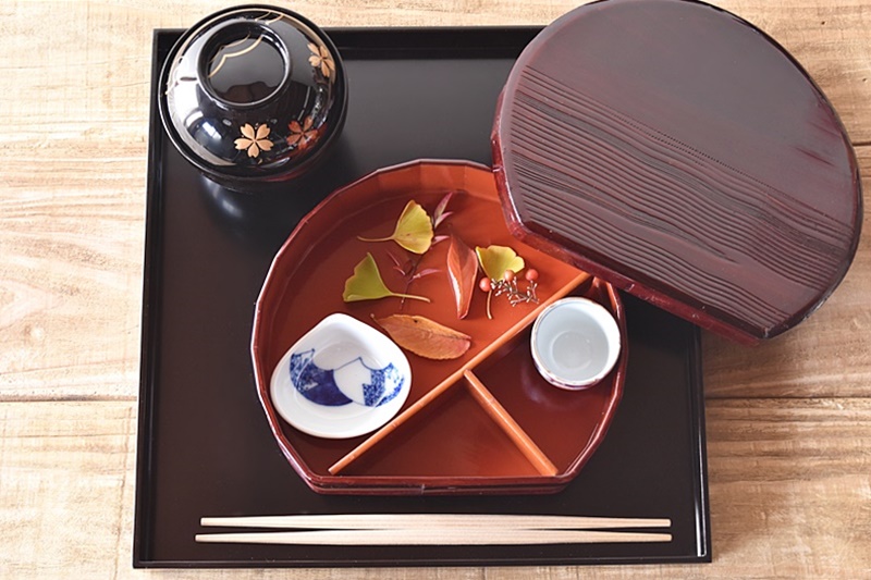 天然木製漆塗 溜塗 半月弁当 5客セット 茶懐石料理道具 茶懐石 - 生活