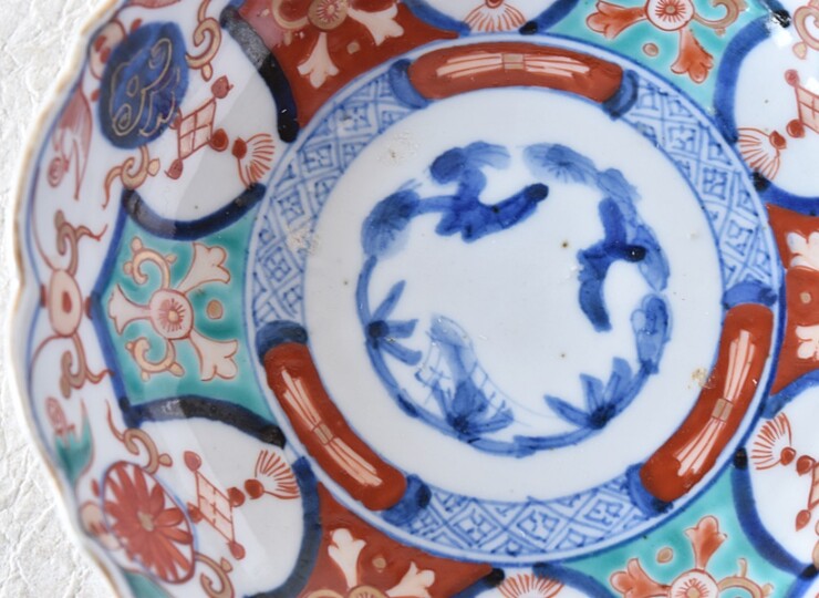 伊万里 色絵 赤玉瓔珞文 輪花型膾皿 稜花形 - 生活骨董と古布の