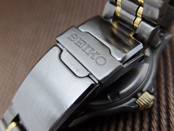 JA-2716| セイコー スキューバ 200M 7N35-6100 チタン ミドルサイズ