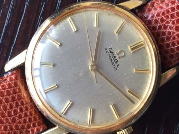 O-6834| オメガ アンティーク 自動巻き ゴールド色 シンプルで美しい