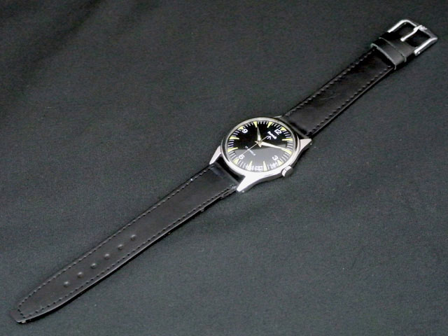 HMT 英国イギリス軍用 手巻きミリタリー ブロードアロー オメガ調文字