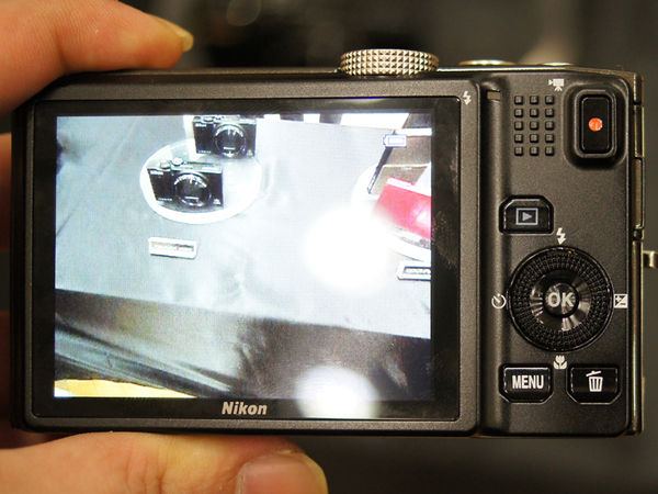 ASCII.jp：プロジェクター内蔵から最上位機までCOOLPIX 6機種登場 (1/2)