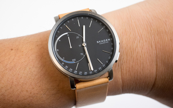 ASCII.jp：ギミックがおもしろい！ スカーゲン「アナログ針スマート