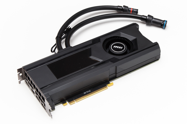 ASCII.jp：簡易水冷＆6つのファンで強力冷却！GTX 1080 Ti搭載でFF15も