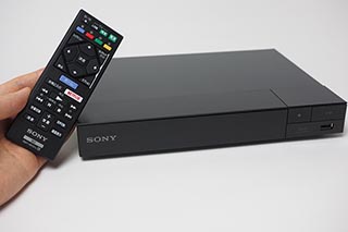 ミニレビュー】進化するスマホ風BDプレーヤー? ハイレゾDLNA再生も
