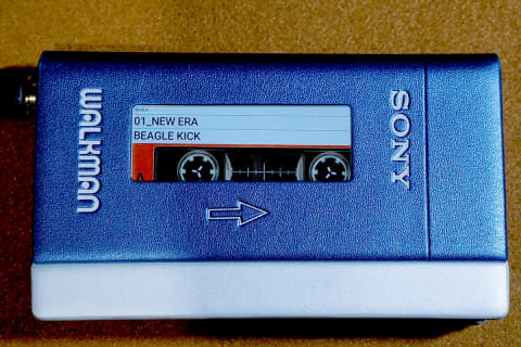 レビュー】初代ウォークマンとカセットの良さが現代に。40周年