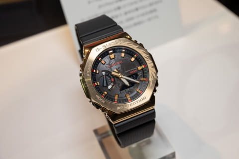 G-SHOCK、26年の干支「馬」モチーフの特別モデル - Impress Watch