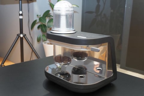 タイガーが高級コーヒーメーカー参入。自動化したサイフォン式 - 家電