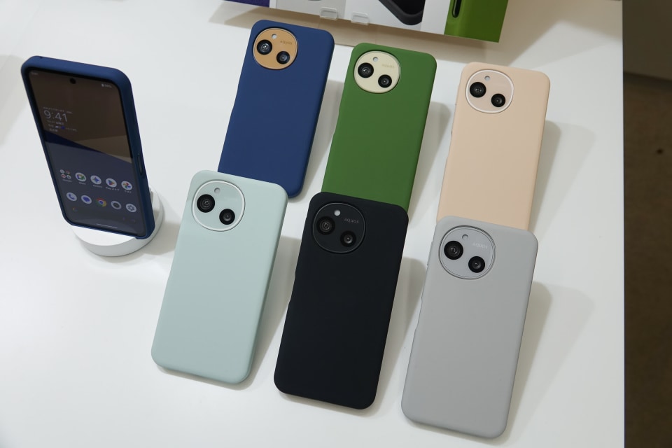 シャープ、最新スマホ「AQUOS sense10」発表 - ケータイ Watch