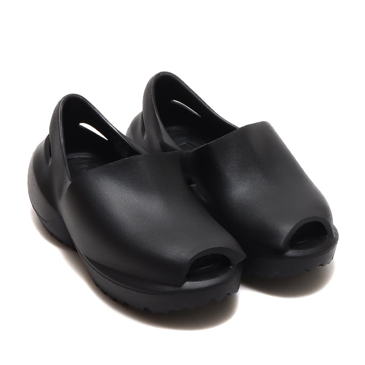 grounds CLAY BLACK （グラウンズ クレイ-ブラック） | atmos