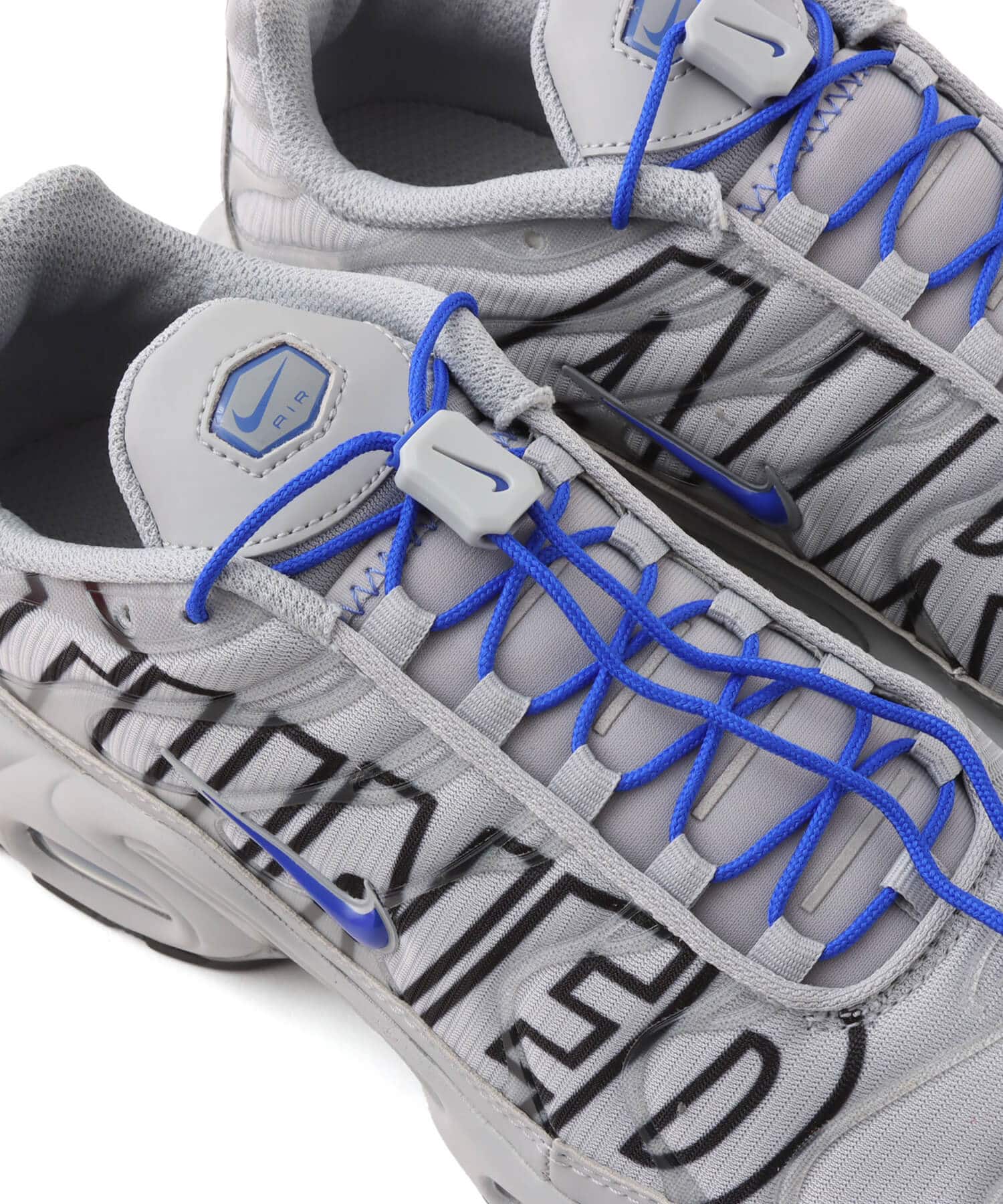 NIKE AIR MAX PLUS WOLF GREY/RACER BLUE-ANTHRACITE-BLACK（ナイキ