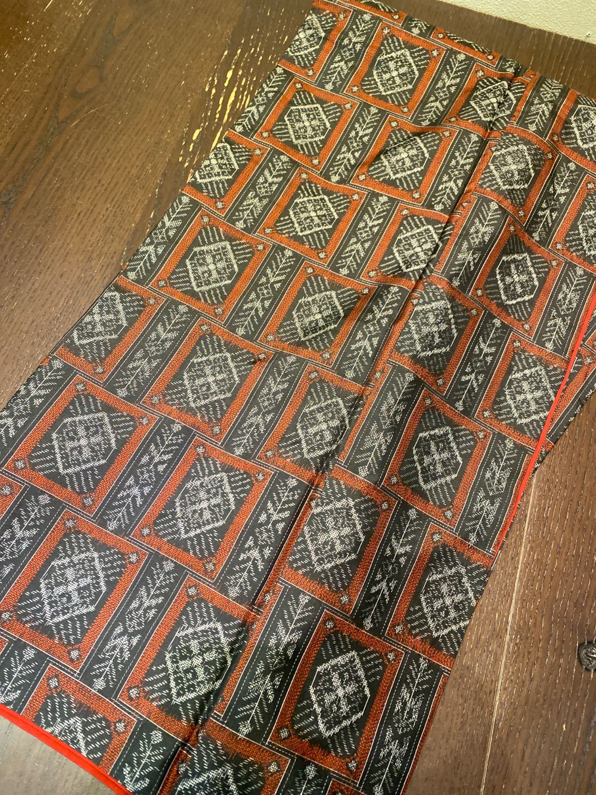 まとめ売り】正絹大島紬7枚 リメイク素材 ハンドメイド向け - メルカリ