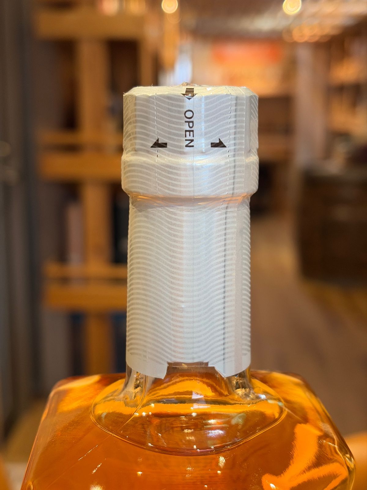 サントリー碧Ao SMOKY PLEASURE 700ml 日本ウイスキー - メルカリ