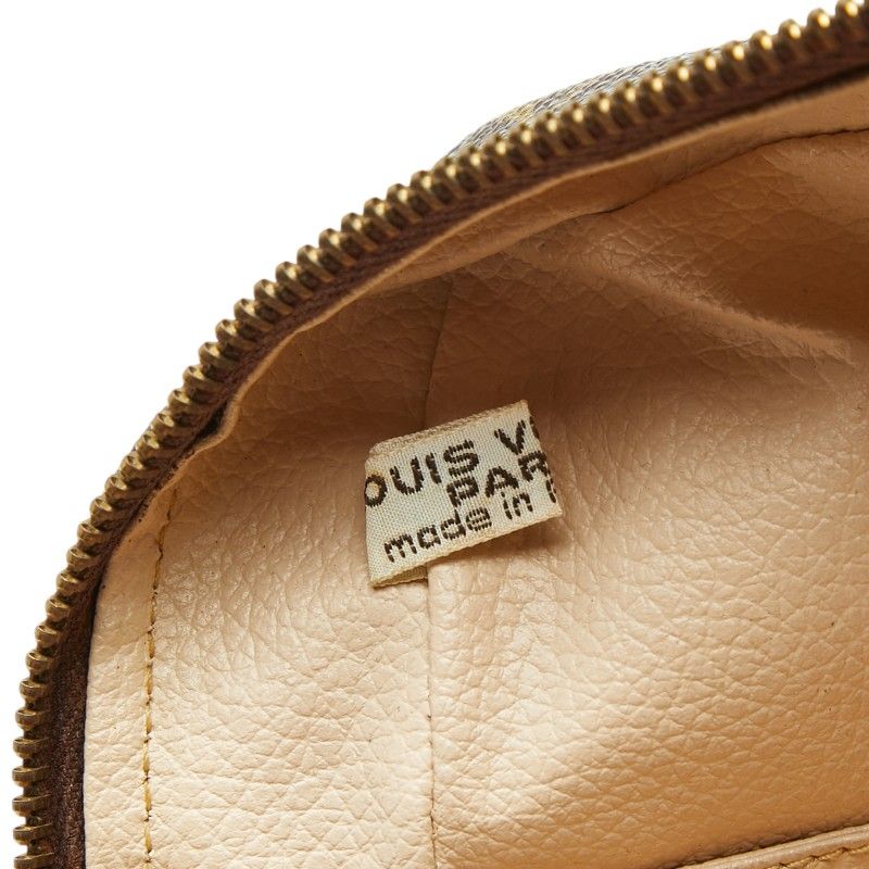 ルイ ヴィトン モノグラム トゥルーストワレット 28 セカンドバッグ