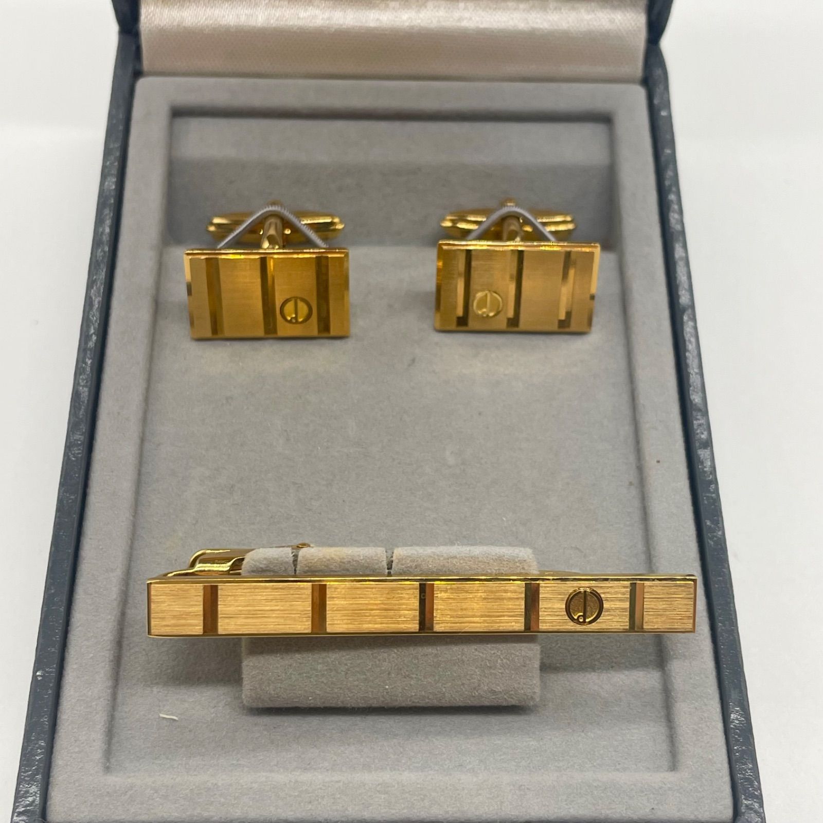 美品！Dunhill ダンヒル GP タイピン&カフスセット ケース箱付き【中古