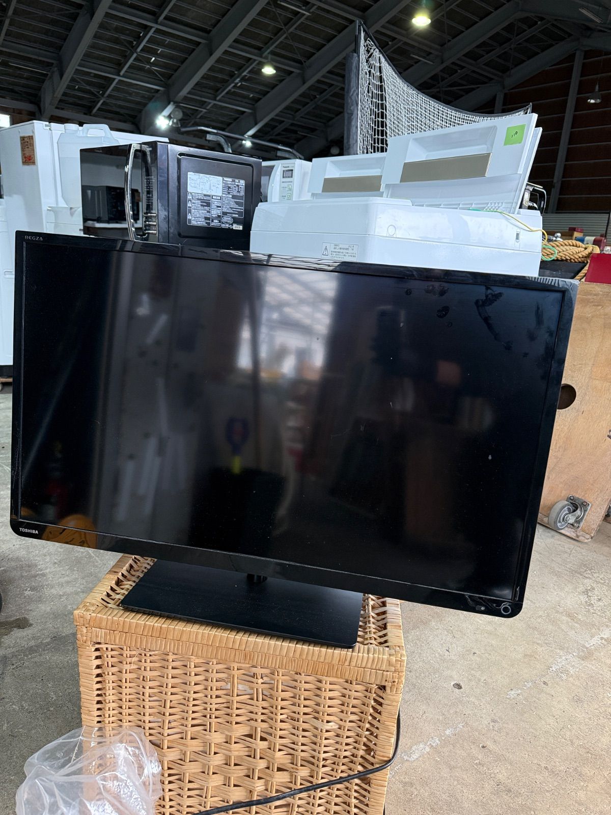 東芝/TOSHIBA 液晶カラーテレビ 32S8 14年製 32インチ - メルカリ