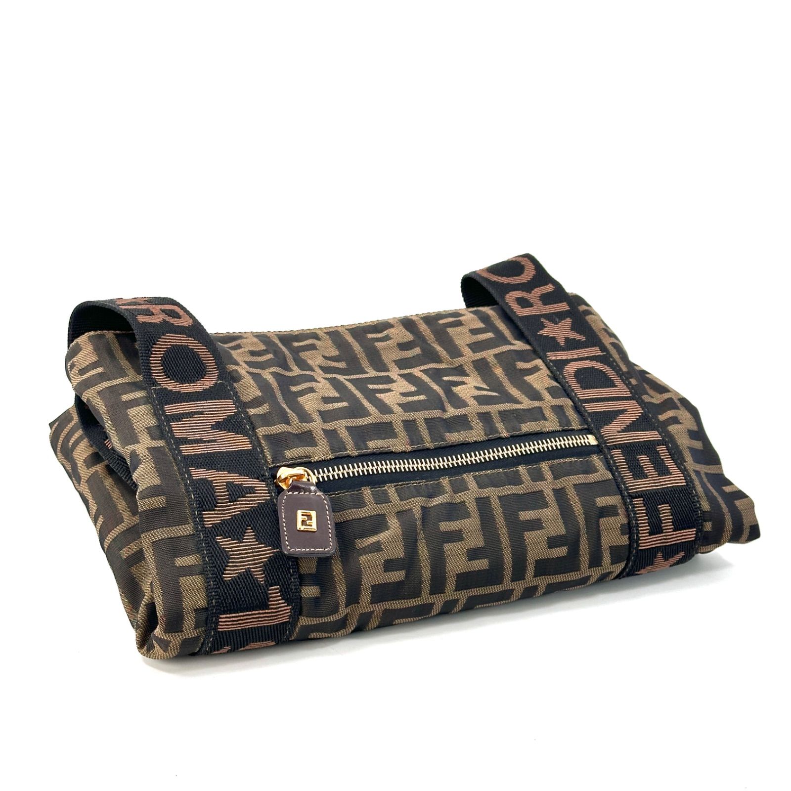 FENDI】 ズッカ柄 ラージボストンバッグ ブラウン ナイロン レザー
