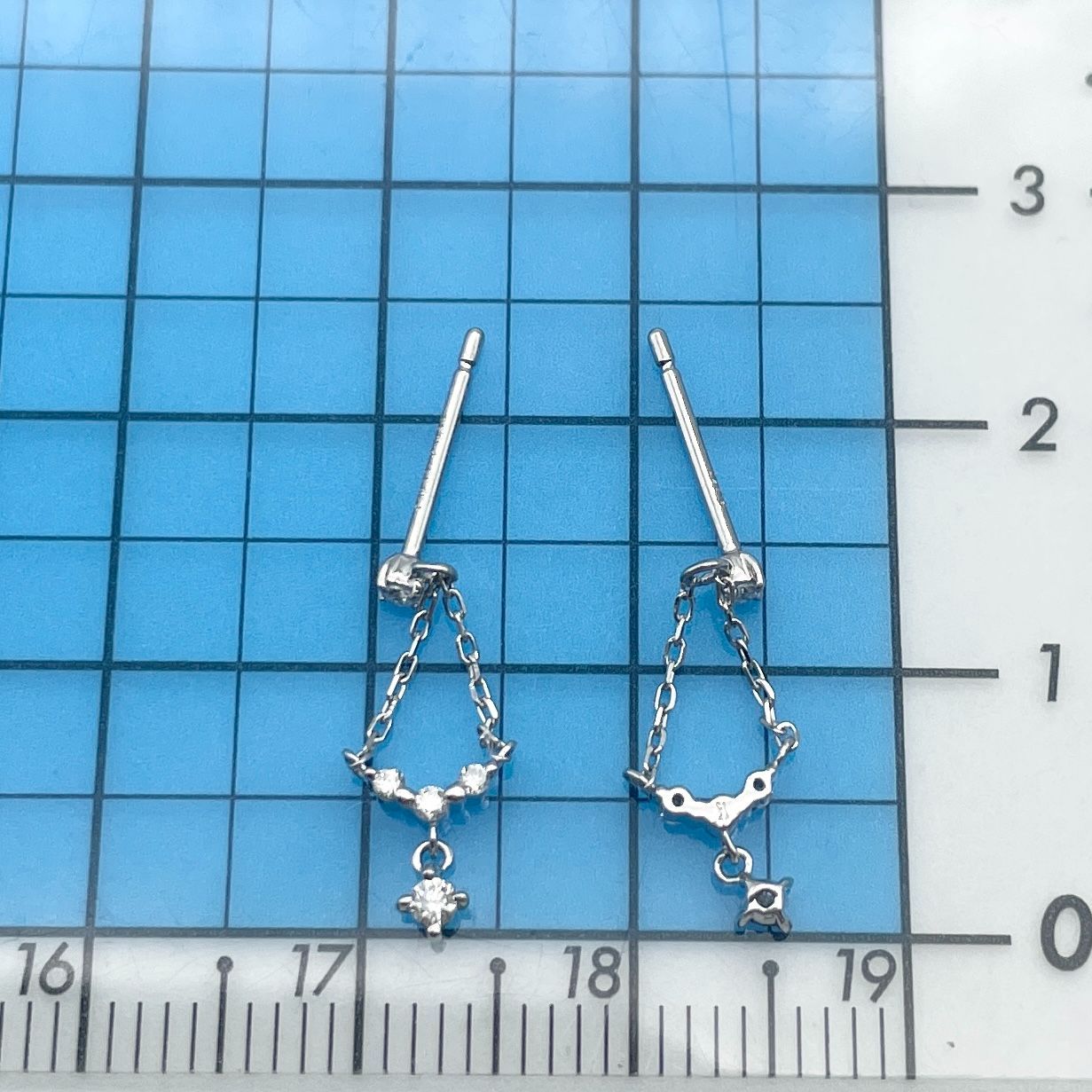 ヴァンドーム青山 ダイヤモンド スイング ドロップ ピアス/24-5731S