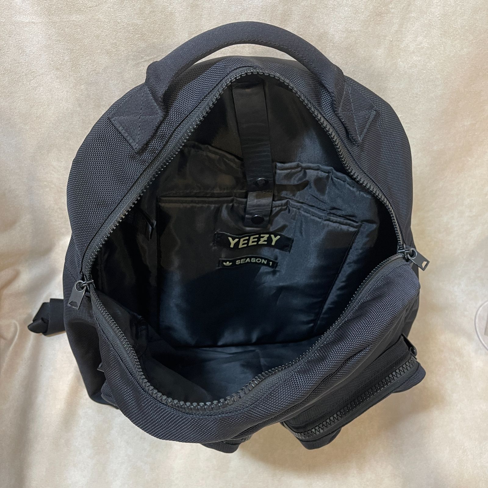 Yeezy（イージー） season1 リュック バックパック ブラック Ao1024