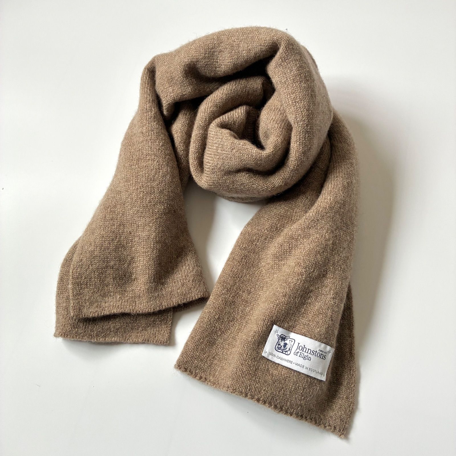 Johnstons of Elgin / カシミヤ100% ショートマフラー - メルカリ