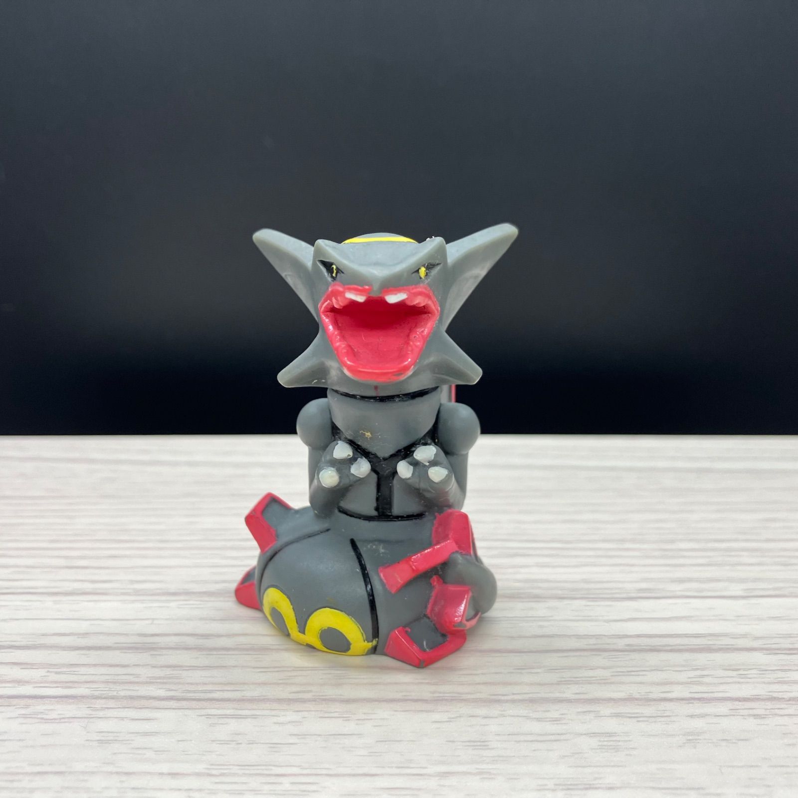 ポケモン 指人形 レックウザ 色違い 黒いレックウザ 正規品 記名有り