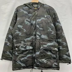 2026年最新】バーバリー 迷彩 ダウンの人気アイテム - メルカリ