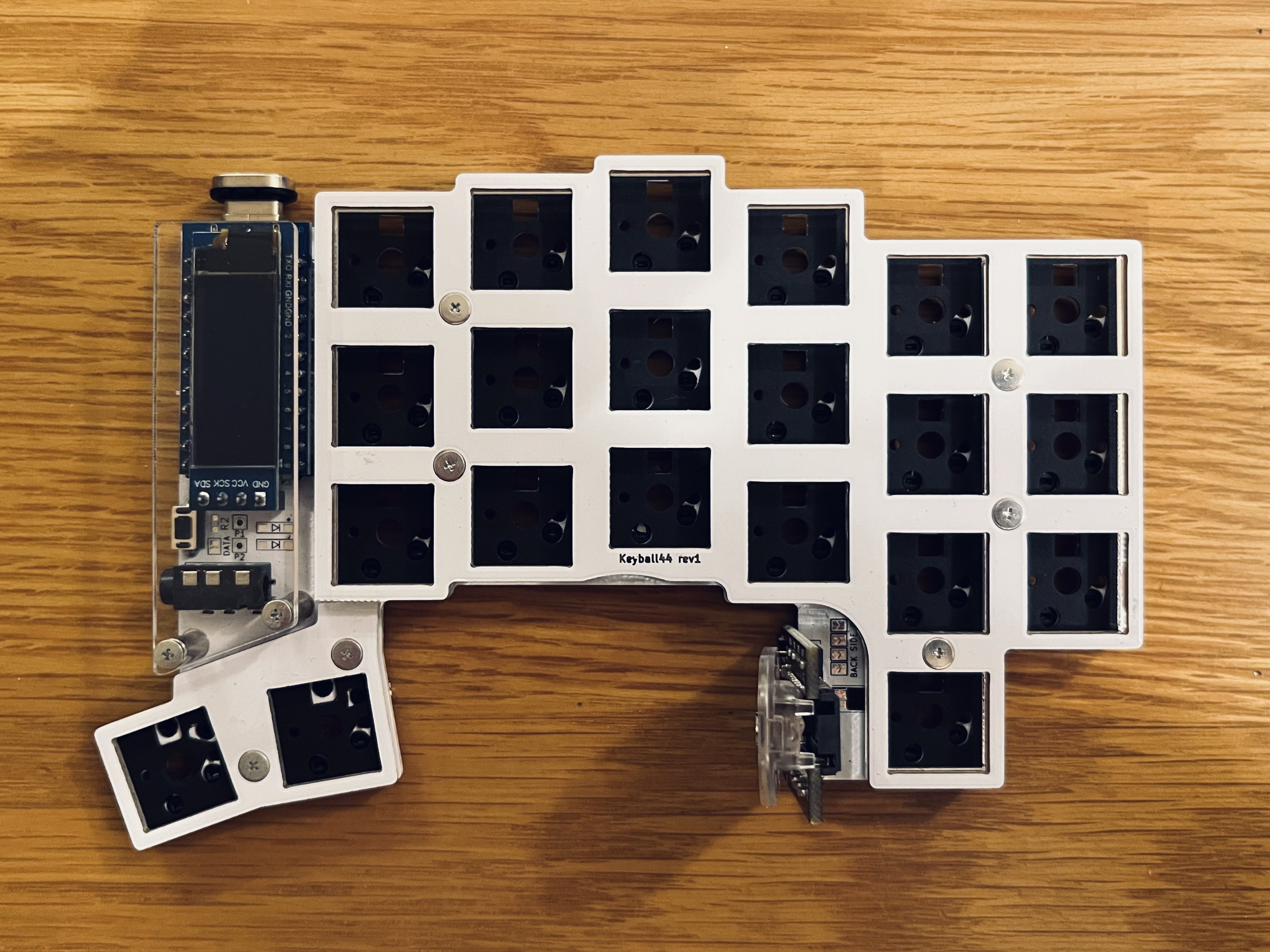 Keyball44｜キースイッチ交換でロープロファイル化へ｜mame