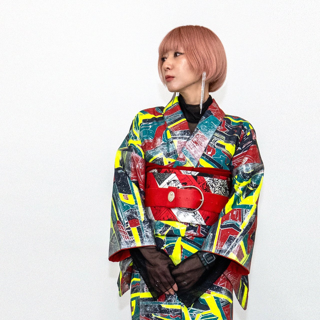 モダンアンテナが『火の鳥』公式着物アイテムをデザインしました