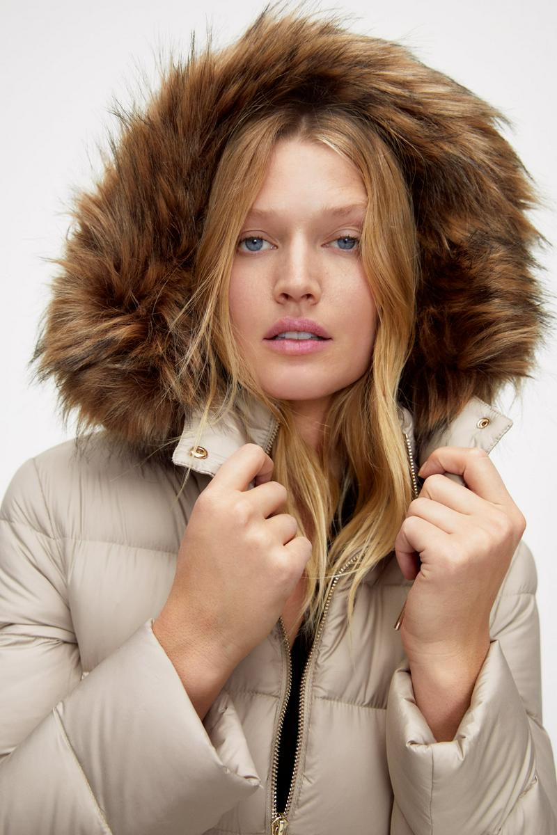 ZARA(ザラ)の「撥水加工入りダウンコート」 - PARTE