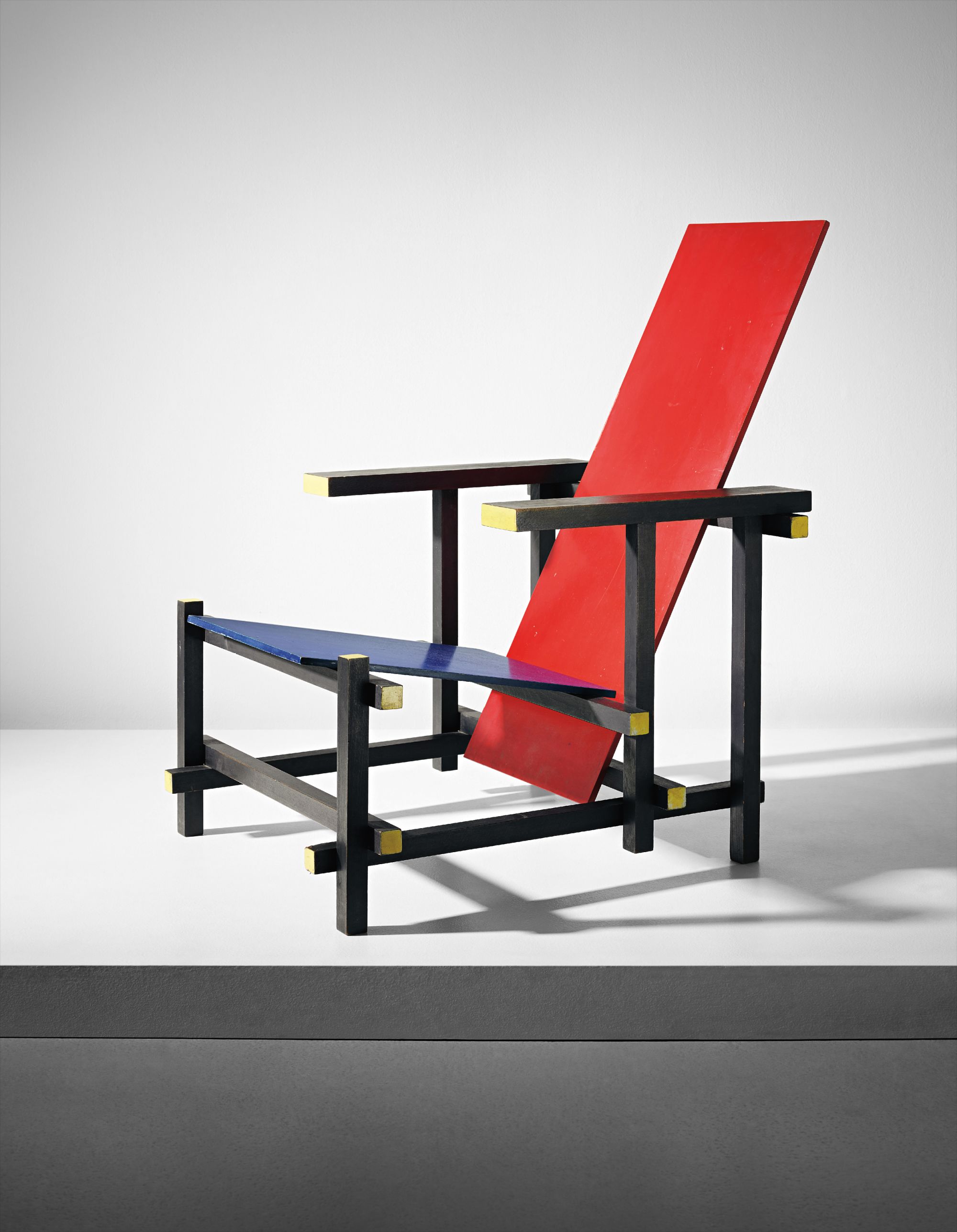 Gerrit Thomas Rietveld Design Day Sale