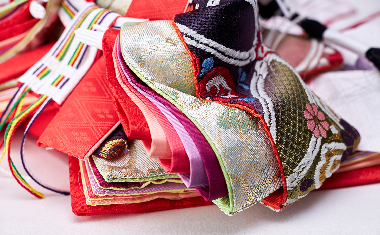 収納飾り「S335-5」小町紅（こまちべに） | 人形の飛鳥工房