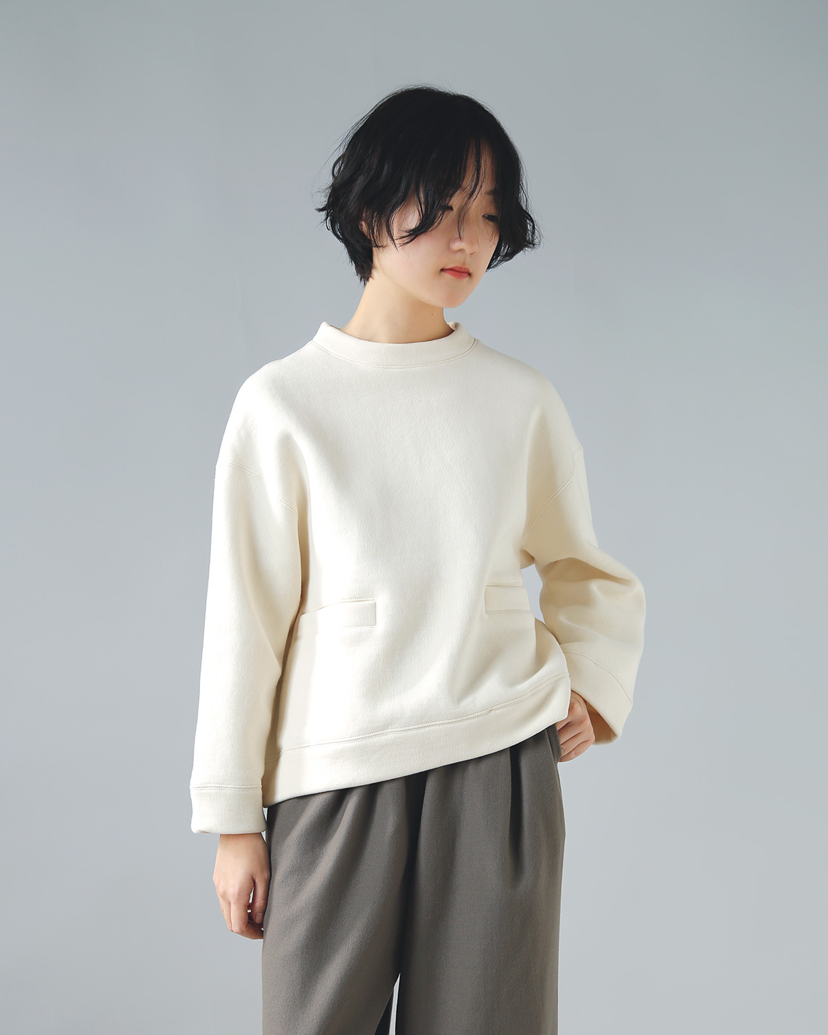 R & D.M.Co- オールドマンズテーラー 裏起毛 ポケット ジップ プル