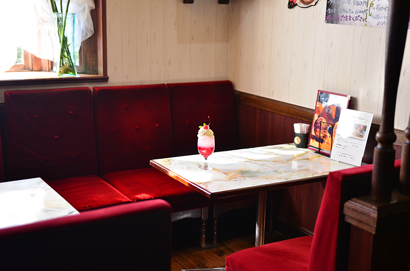 昭和の香りを感じる昔ながらの喫茶店『カフェ・ド・ラサール』（岐阜市