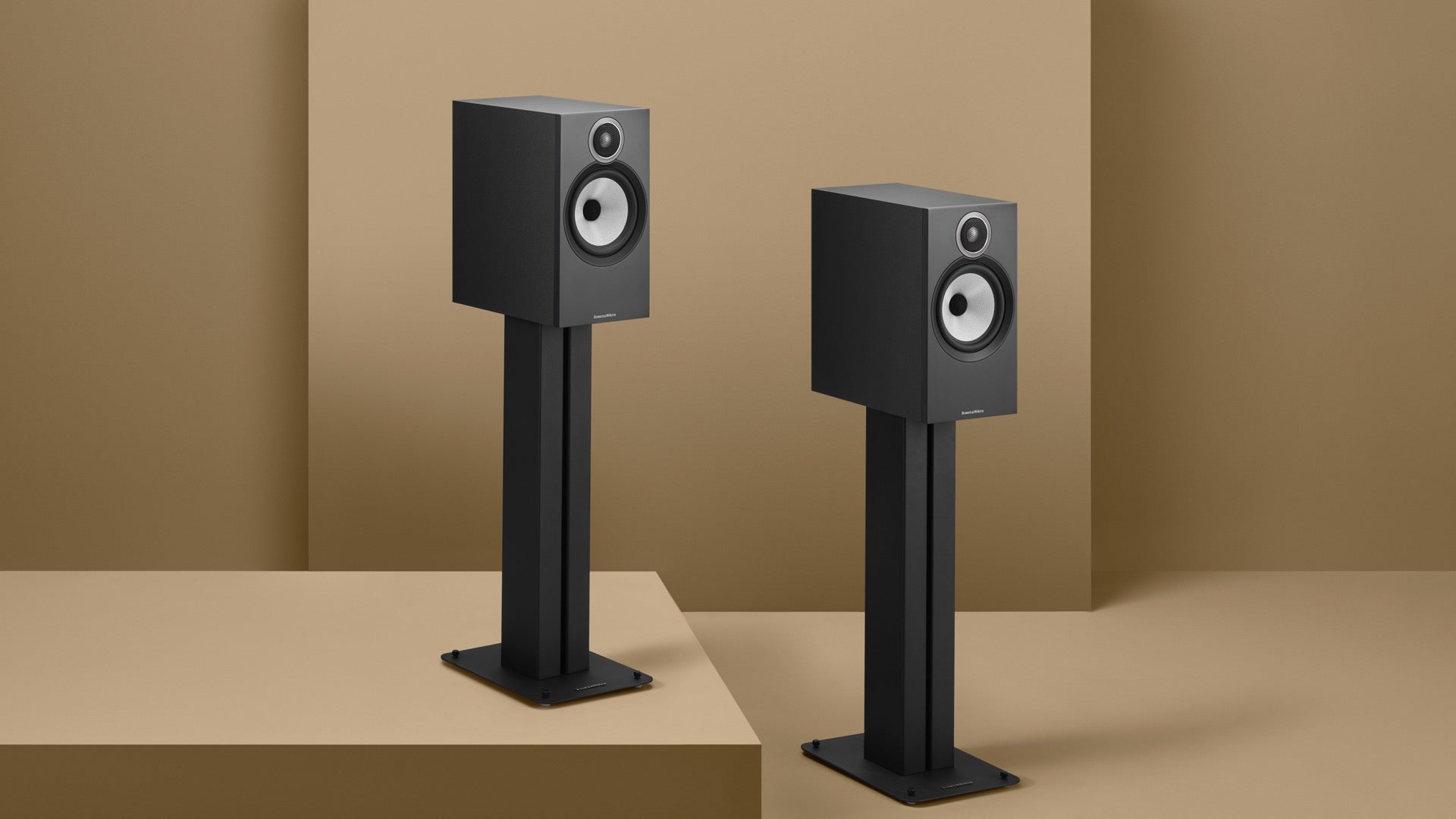 Bowers & Wilkins FS-600 S3 （ペア） スピーカースタンド – CORE