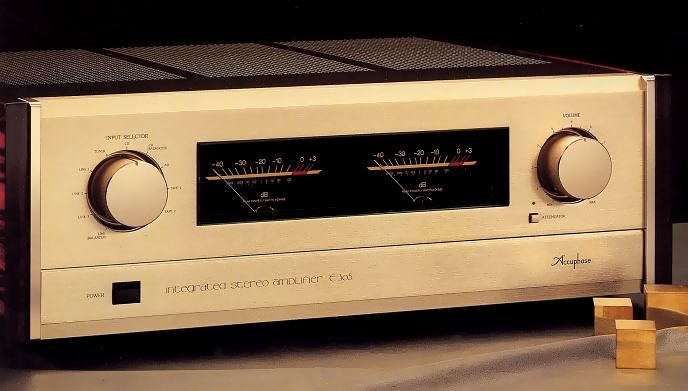 Accuphase E-305