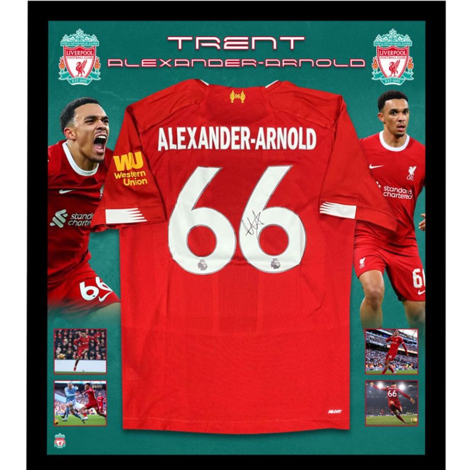 リバプール 直筆サイン入りスポーツメモラビリア – AuthentiCo.