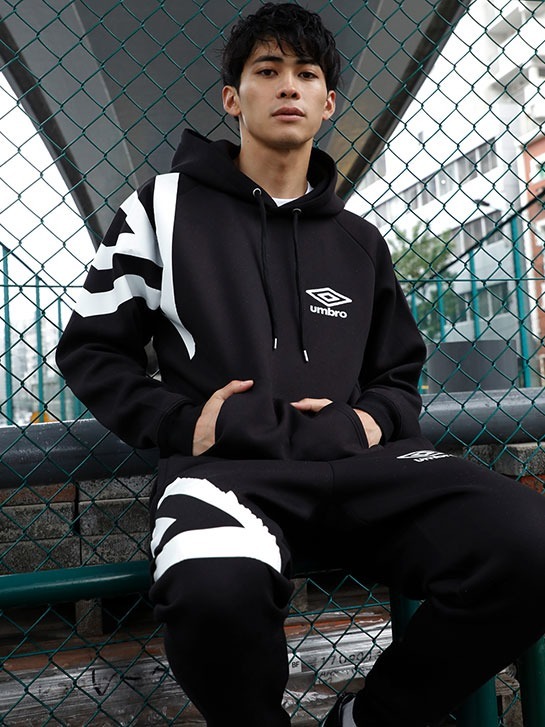 umbro | AZUL BY MOUSSY Collection item 04｜コーディネート｜AZUL BY