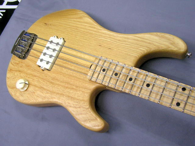 MUSIC MAN Artist Series Joe Dart Sterling – 神戸ギターショップ B-West