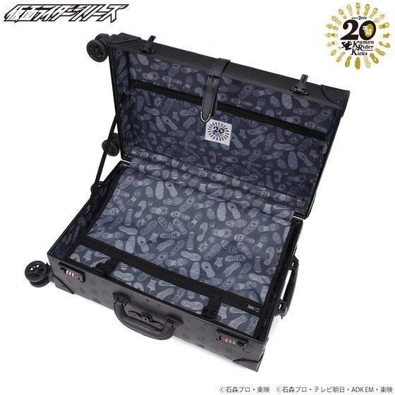 平成仮面ライダー20作品記念 キャスター付きトランク（スーツケース