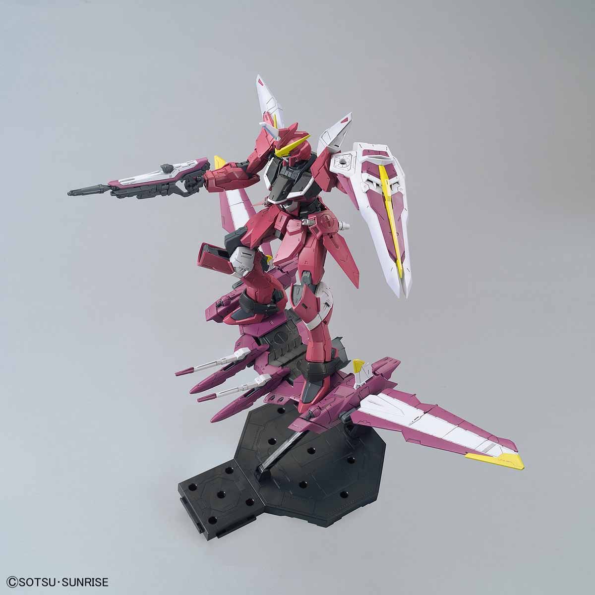 MG 1/100 ジャスティスガンダム | 機動戦士ガンダムSEED プラモデル