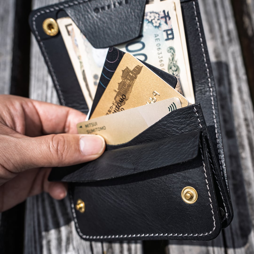 お札を折らない 小さなトラッカーウォレット Foldres rev.02