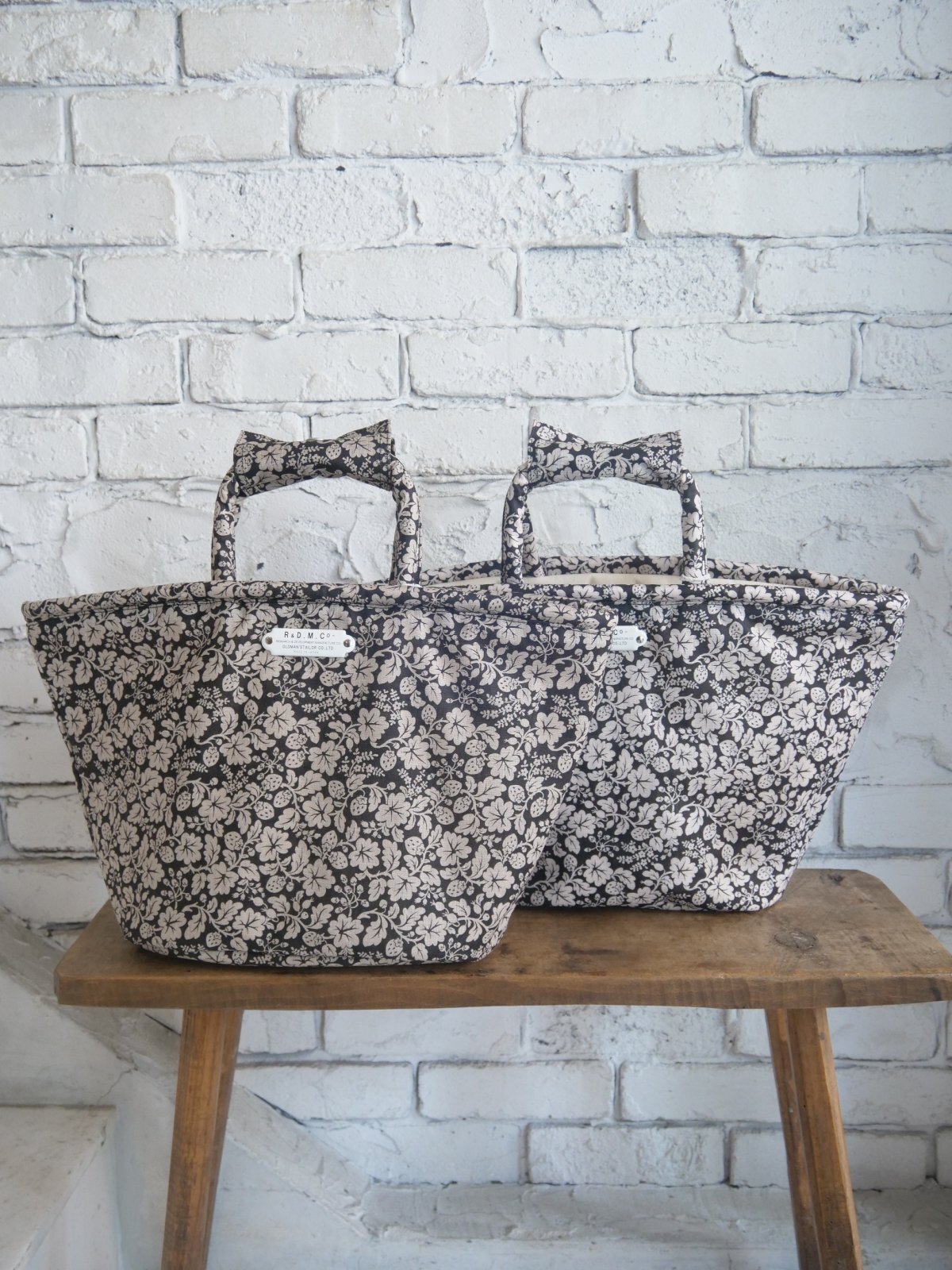 R&D.M.Co- / OLDMAN'S TAILOR WILD BERRY MARCHE BAG （S）オールド