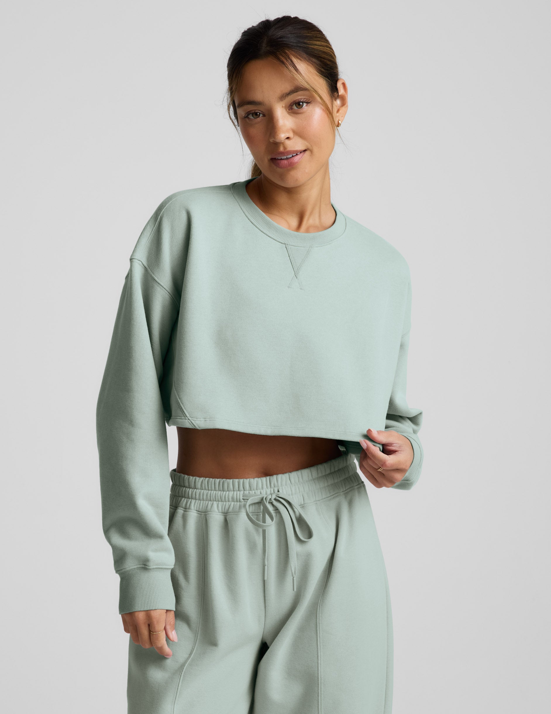 LuxeFleece Boxy Pullover | Beyond Yoga